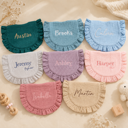 Personalized baby bib size guide with length and width